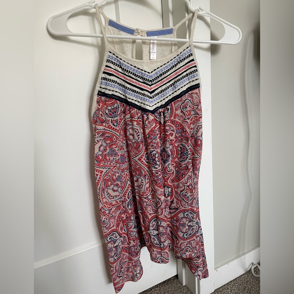 Small Xhilaration Patterned Tank Top